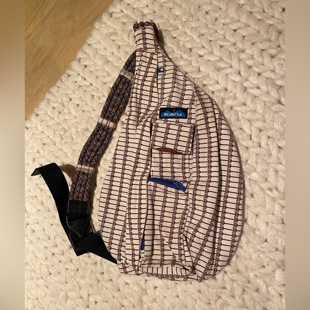 Crossbody Kavu bag